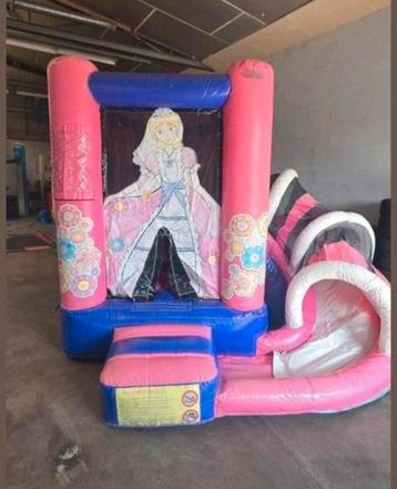 Te koop Prinsessen springkussen met glijbaantje

Prijs €900
 beschikbaar voor biedingen