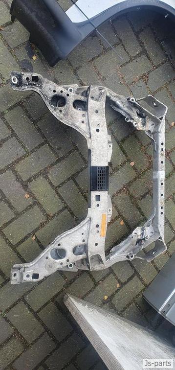 Subframe voor BMW E81 1-serie 118d 2008 beschikbaar voor biedingen