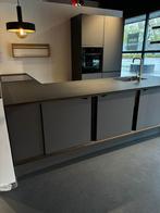 Complete showroomkeuken inclusief aeg, Ophalen, Overige materialen, Overige typen, Nieuw