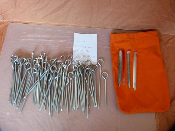 Adv. 21 haringen aluminium pennen 62 stuks +4 div. 14t/m22cm, Caravans en Kamperen, Kampeeraccessoires, Gebruikt, Ophalen