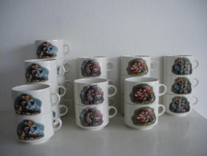 Ot en Sien servies, Huis en Inrichting, Keuken | Servies, Zo goed als nieuw, Overige stijlen, Porselein, Ophalen of Verzenden