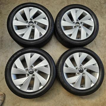 Originele 17 Inch Velgen Zomerbanden Zomerwielen VW GOLF 8