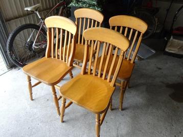 eetstoelen beschikbaar voor biedingen