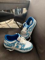 Louis Vuitton Sneakers Maat 30, Kinderen en Baby's, Kinderkleding | Schoenen en Sokken, Ophalen of Verzenden, Zo goed als nieuw