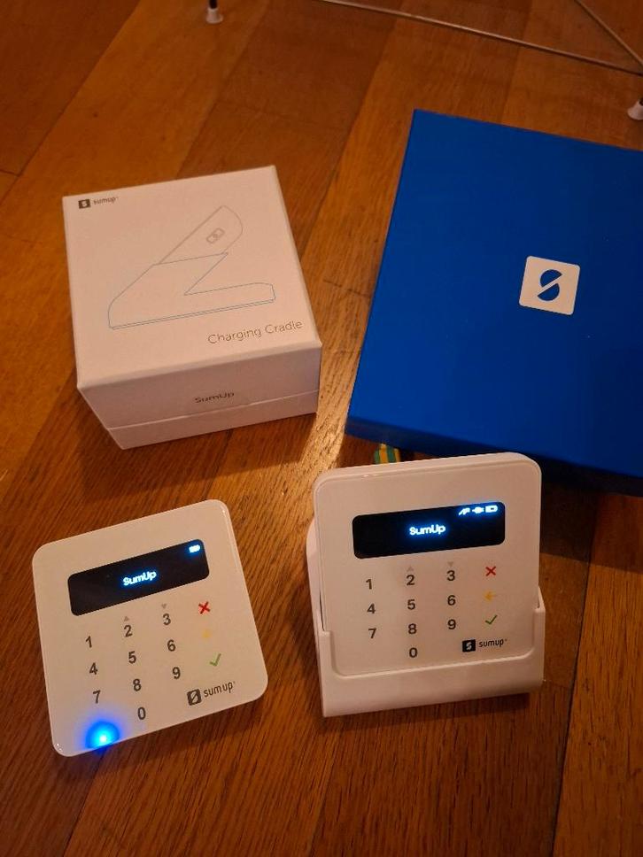 2x SUM UP Air en 1x charging Cradle, SumUp, Verzamelen, Elektronische Apparatuur, Overige typen, Ophalen of Verzenden