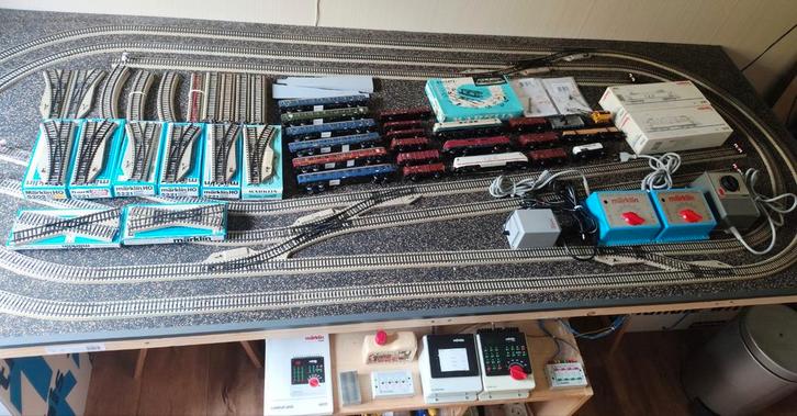 Complete Märklin M -/ Delta treinbaan (en meer), Hobby en Vrije tijd, Modeltreinen | H0, Gebruikt, Treinset, Wisselstroom, Märklin