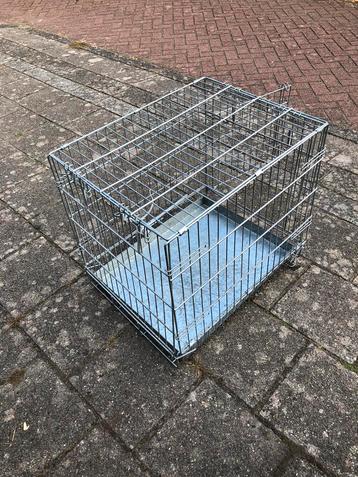 Hondenbench € 10,00 beschikbaar voor biedingen