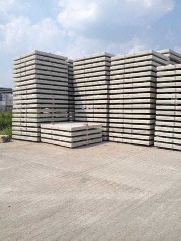 Betonplaat industrieplaat Stelcon Verharding 200x200x14 beschikbaar voor biedingen