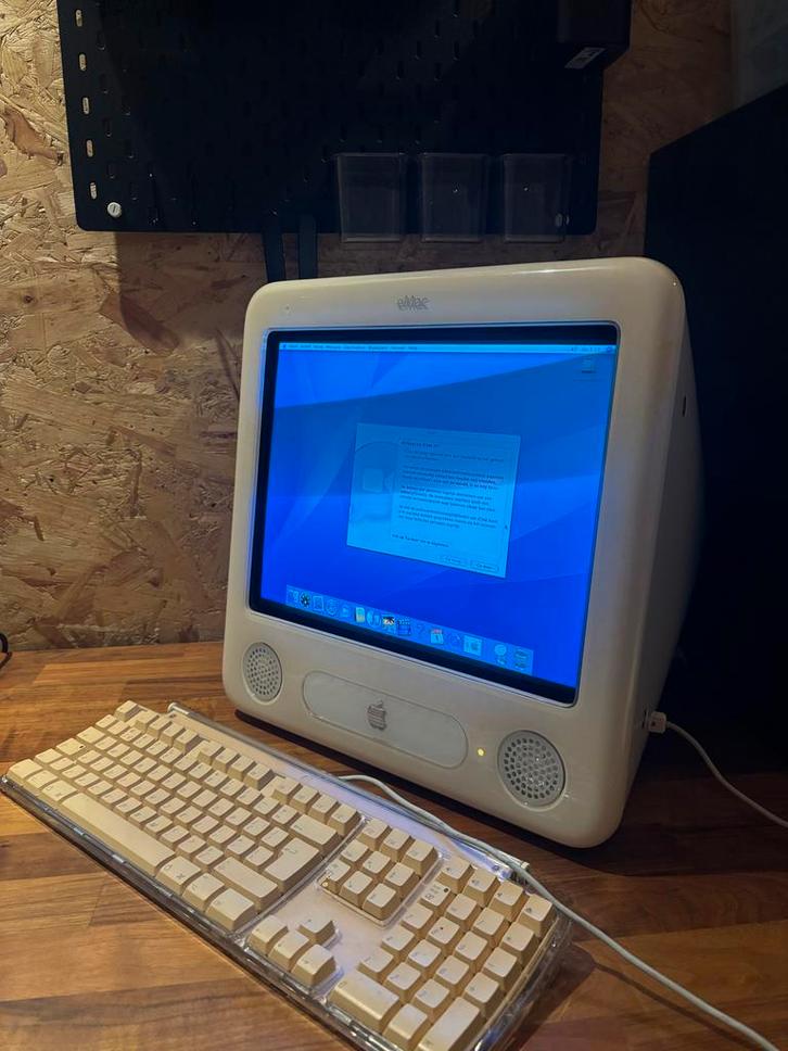 Apple eMac - Vintage Computer, Computers en Software, Vintage Computers, Ophalen