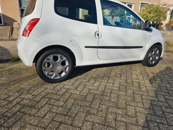 Orginele Twingo lichtmetalen velgen '15 met zomerbanden  beschikbaar voor biedingen