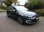 Volkswagen Golf 1.4 TSI GTE DSG/PANO/TREKH/WINTER+ZOMERB, 4 cilinders, 1395 cc, 1499 kg, Zilver of Grijs
