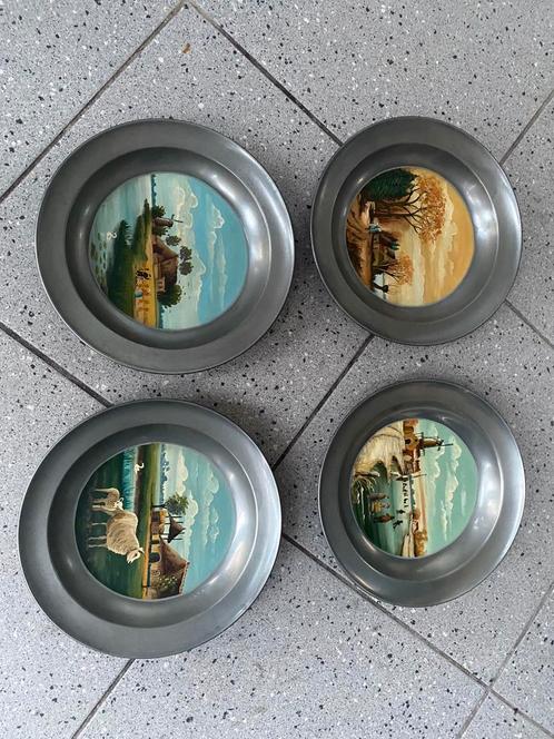 Vintage Tinnen Bordjes - Vier Seizoenen, Antiek en Kunst, Antiek | Tin, Ophalen of Verzenden