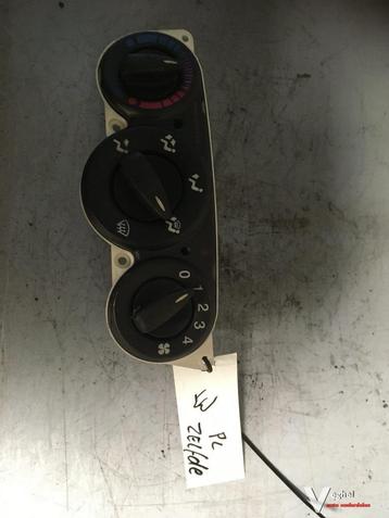 Ford Focus 1999 kachelbedieningspaneel met airco beschikbaar voor biedingen