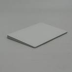 Apple Magic Trackpad 2 (A1535) Zilver, Computers en Software, Muizen, Apple, Zo goed als nieuw, Support@apple.com, One Apple Park Way
Cupertino, CA 95014
United States