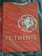 2 x boek FC Twente, Verzamelen, Gebruikt, Ophalen of Verzenden