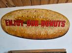 Donut reclame reclamebord New York houten beschilderd, Ophalen