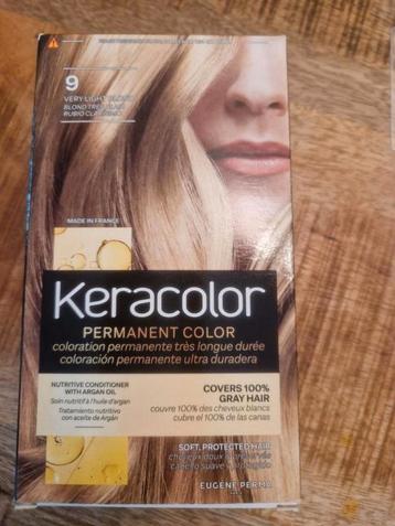 Haarverf blond beschikbaar voor biedingen