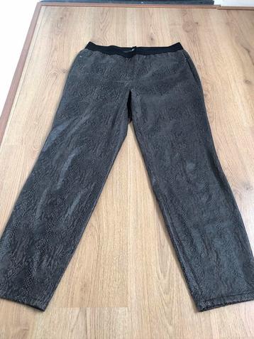 Basler tregging bruin/zwart slangenprint snake 44/46 beschikbaar voor biedingen