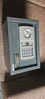 Kluis met code of sleutel, Ophalen of Verzenden, Gebruikt, Brandkast