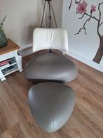 Leolux Pallone fauteuil Pa inclusief poef in nieuwstaat, Huis en Inrichting, Fauteuils, Ophalen, Zo goed als nieuw, 75 tot 100 cm