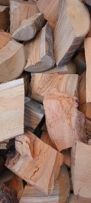 Kersen chunks doosje 3kg, GRATIS verzending! beschikbaar voor biedingen