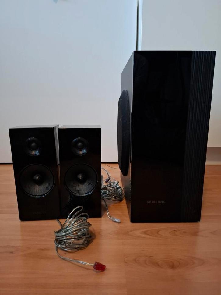 Samsung subwoofer en 2 speakers, Audio, Tv en Foto, Luidsprekers, Gebruikt, Subwoofer, Minder dan 60 watt, Overige merken, Ophalen of Verzenden