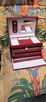 te koop rode beauty case 24 x 16 x 16 cm, Sieraden, Tassen en Uiterlijk, Beautycases, Nieuw, Ophalen of Verzenden, Hardcase, Paars