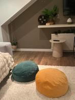 Luxe Velvet Poefs – Set van 2 Kleur: Donkergroen & Okergeel, Huis en Inrichting, Zitzakken, Ophalen, Zo goed als nieuw, Groen