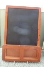 Mooi schoolbord met houten lijst, Ophalen, Zo goed als nieuw, Krijtbord