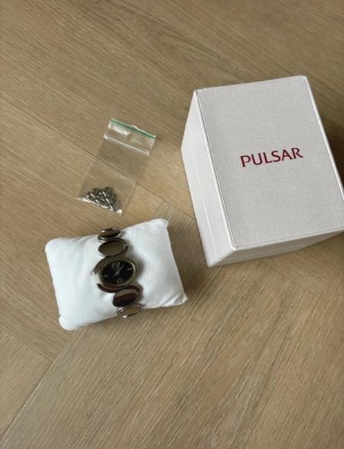 Pulsar dameshorloge ovaal horloge, Sieraden, Tassen en Uiterlijk, Horloges | Dames, Polshorloge, Overige merken, Ophalen of Verzenden