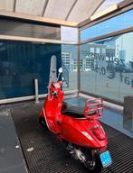 rode Vespa Sprint 2016 - Incl. accessoires!, Ophalen, Gebruikt, Maximaal 45 km/u, Overige modellen
