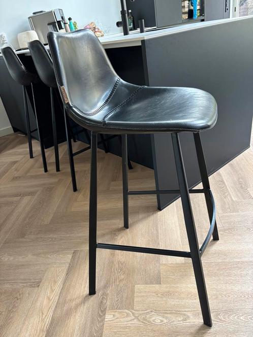 3 Dutchbone barkrukken te koop, Huis en Inrichting, Barkrukken, Zo goed als nieuw, 60 tot 90 cm, Leer, 3 krukken, Met voetsteun