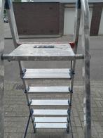 Altrex trap, Doe-het-zelf en Verbouw, Ladders en Trappen, Ophalen, Gebruikt, Minder dan 2 meter