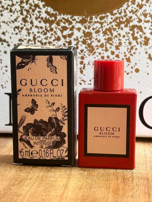 Gucci - bloom ambrosia di fiori miniatuur 5ml edp intense, Sieraden, Tassen en Uiterlijk, Uiterlijk | Parfum, Nieuw, Ophalen of Verzenden