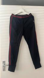 Zwarte broek met rode streep &co woman travel maat XL, Kleding | Dames, Broeken en Pantalons, Lang, Ophalen of Verzenden, Zo goed als nieuw