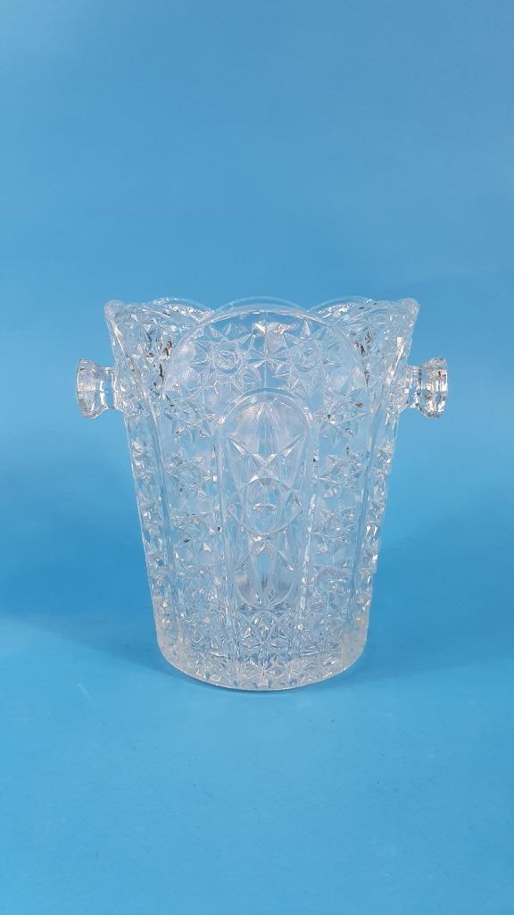 Vintage kristal geslepen glazen ijsemmer, met oortjes. 5A10, Antiek en Kunst, Antiek | Glas en Kristal, Ophalen of Verzenden