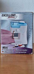 Mini naaimachine, Ophalen of Verzenden, Gebruikt, Naaimachine, Overige merken