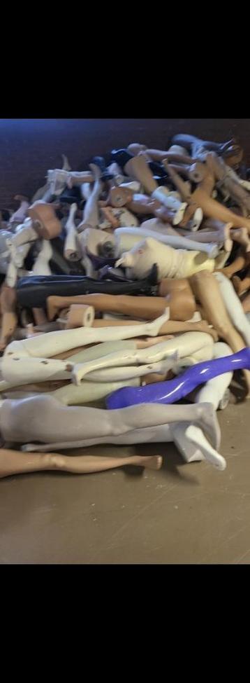 been van etalagepop etalagepoppen paspop paspoppen  beschikbaar voor biedingen
