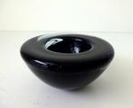 Glazen schaal zwart en helder Kosta Boda Zweden 3858-s, Ophalen of Verzenden
