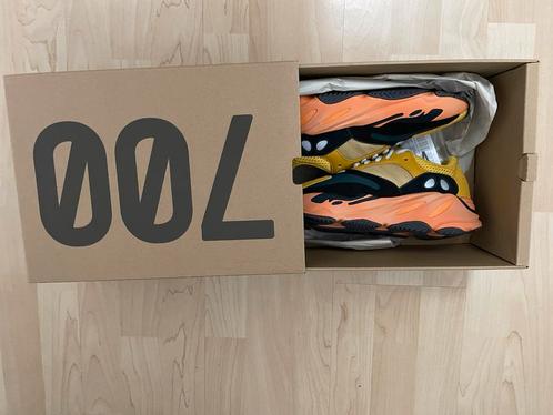 Adidas Yeezy Boost 700 sun, Huis en Inrichting, Kasten | Schoenenkasten, Nieuw, Ophalen of Verzenden