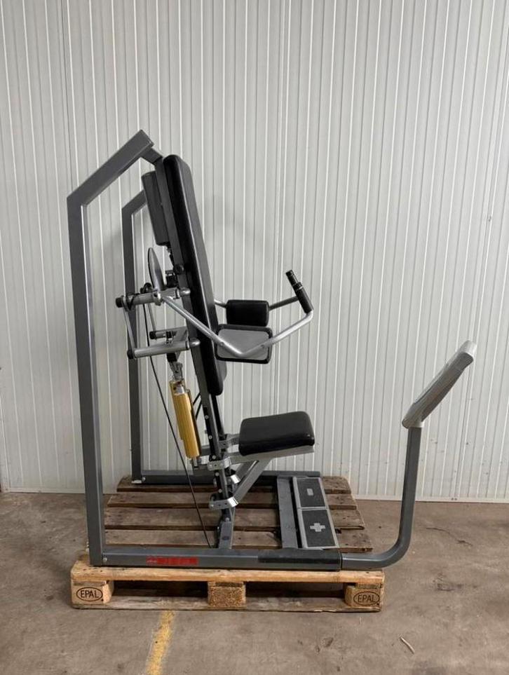 Keiser Side delts / Side raise / Shoulder machine / Grey, Sport en Fitness, Fitnessmaterialen, Gebruikt, Overige typen, Armen