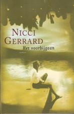 Het voorbijgaan - Nicci Gerrard, Ophalen of Verzenden, Gelezen
