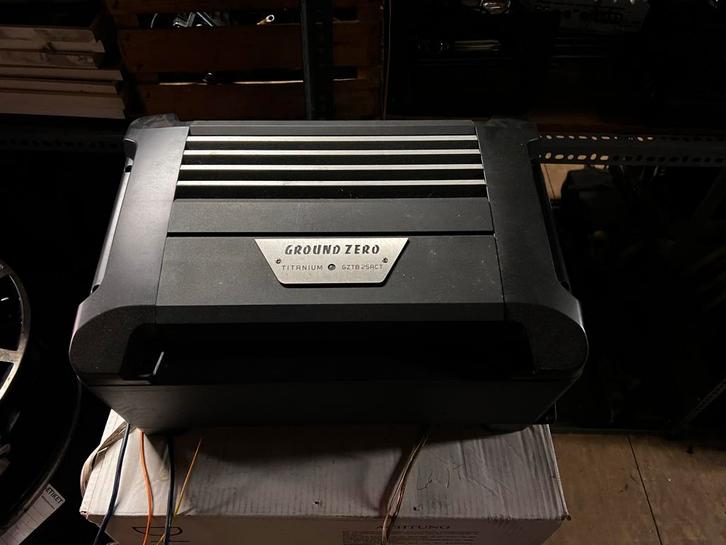 Ground Zero Titanium GZTB 25ACT Subwoofer, Auto diversen, Autospeakers, Gebruikt, Ophalen