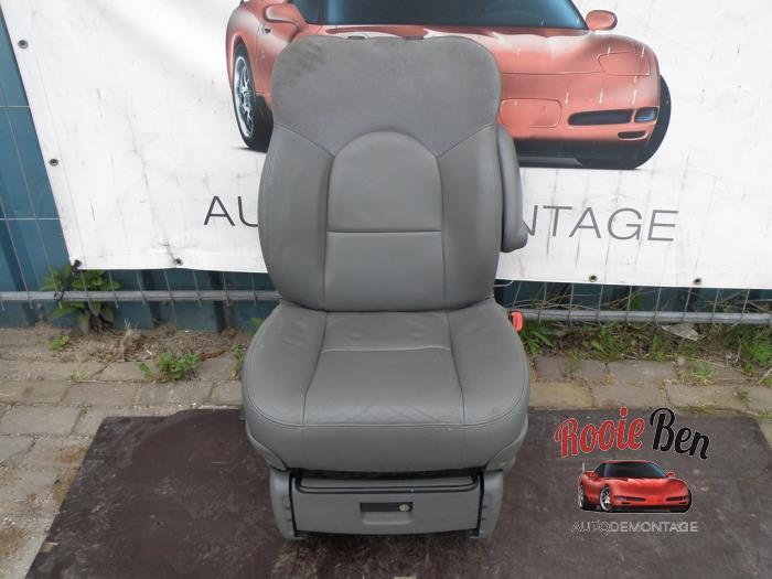 Stoel rechts van een Chrysler Voyager, Auto-onderdelen, Interieur en Bekleding, Chrysler, Gebruikt, 3 maanden garantie, Ophalen of Verzenden
