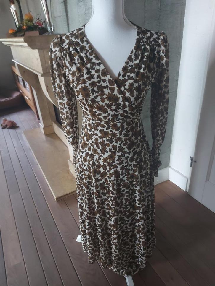 PRACHTIGE JURK VAN FABIENNE CHAPOT NIEUWSTAAT WP 149,95, Kleding | Dames, Jurken, Zo goed als nieuw, Maat 36 (S), Onder de knie