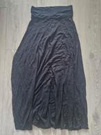 Lange zwarte rok, Kleding | Dames, Ophalen of Verzenden, Nieuw, Zwart, Onder de knie