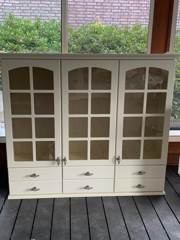 Vitrine Opzetkast met 6 Lades en 6 glazen planken, Huis en Inrichting, Kasten | Vitrinekasten, Zo goed als nieuw, 100 tot 150 cm