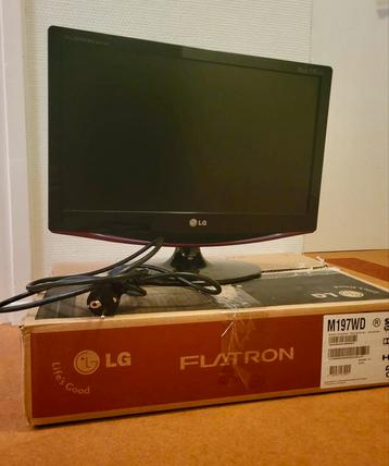 LG TV Flatron M198WD beschikbaar voor biedingen