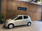 Toyota Yaris 1.3-16V VVT-i Sol AUTOMAAT, Airco, 1299 cc, Gebruikt, 4 cilinders, 400 kg