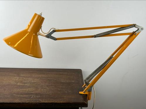 Vintage bureaulamp - schaarlamp - werklamp geel, Antiek en Kunst, Antiek | Lampen, Ophalen of Verzenden